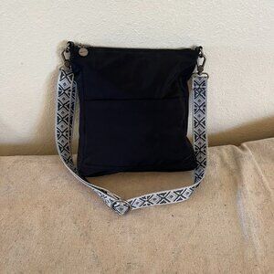 Sakroots Lucia Black Nylon Aztec Strap Travel Light-Weight Crossbody Bag